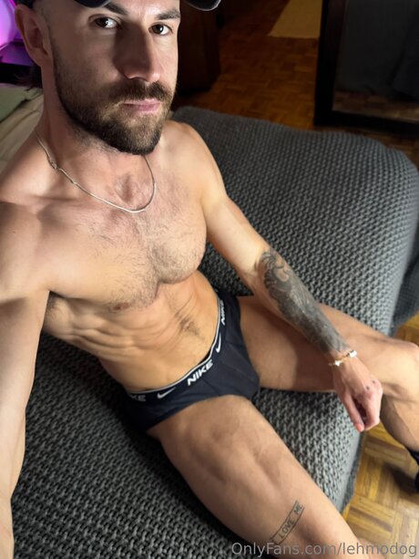 clothed onlyfans free sexy photos