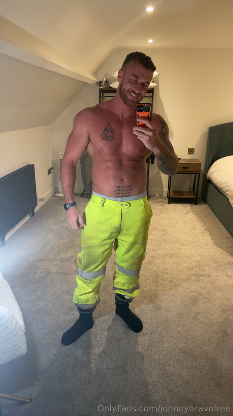 Johnnybravofree exclusive model gallery