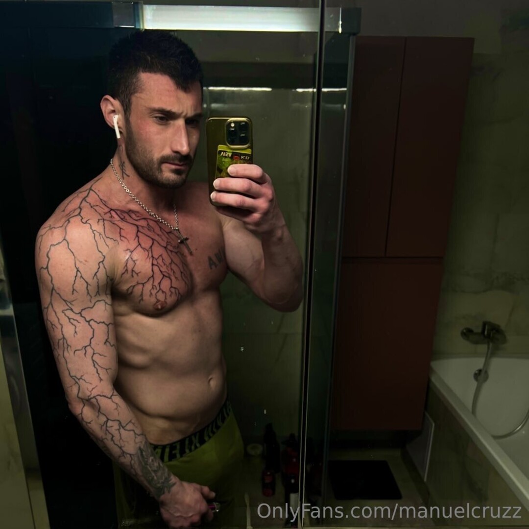 Manuelcruzz hot pornstar pictures