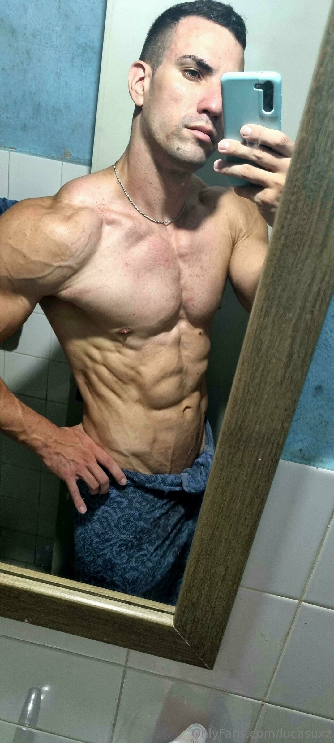 Lucasuxz model art picture