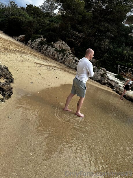 Mre49 hot star archive