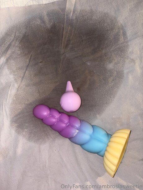 Ambrosiasweetie model adult pic