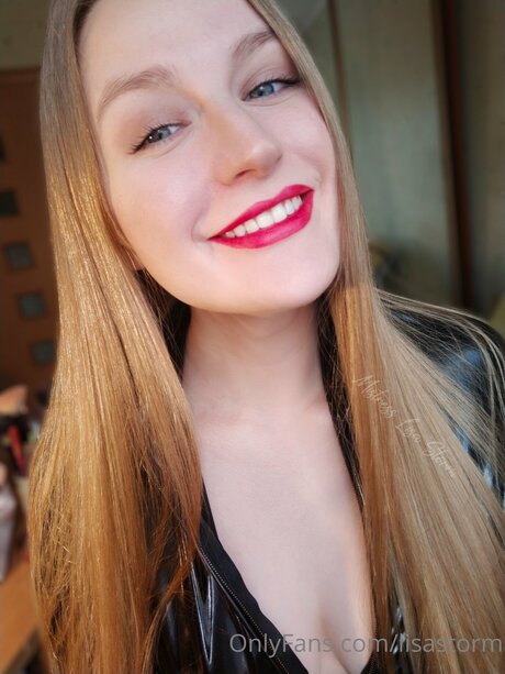 Lisastorm high quality actress pic