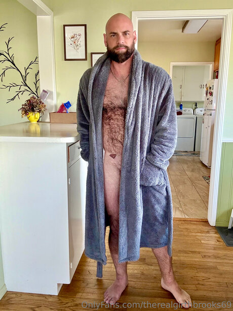 Therealgirthbrooks69 star top picture