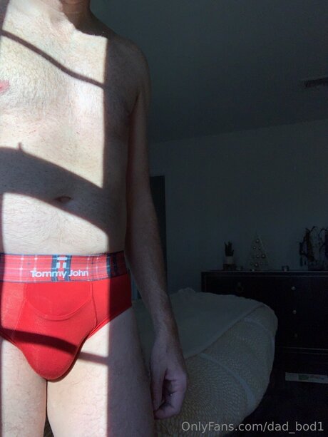 Dad Bod1 star pornographic pics