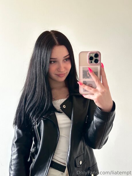 Tinylia perfect actress archive