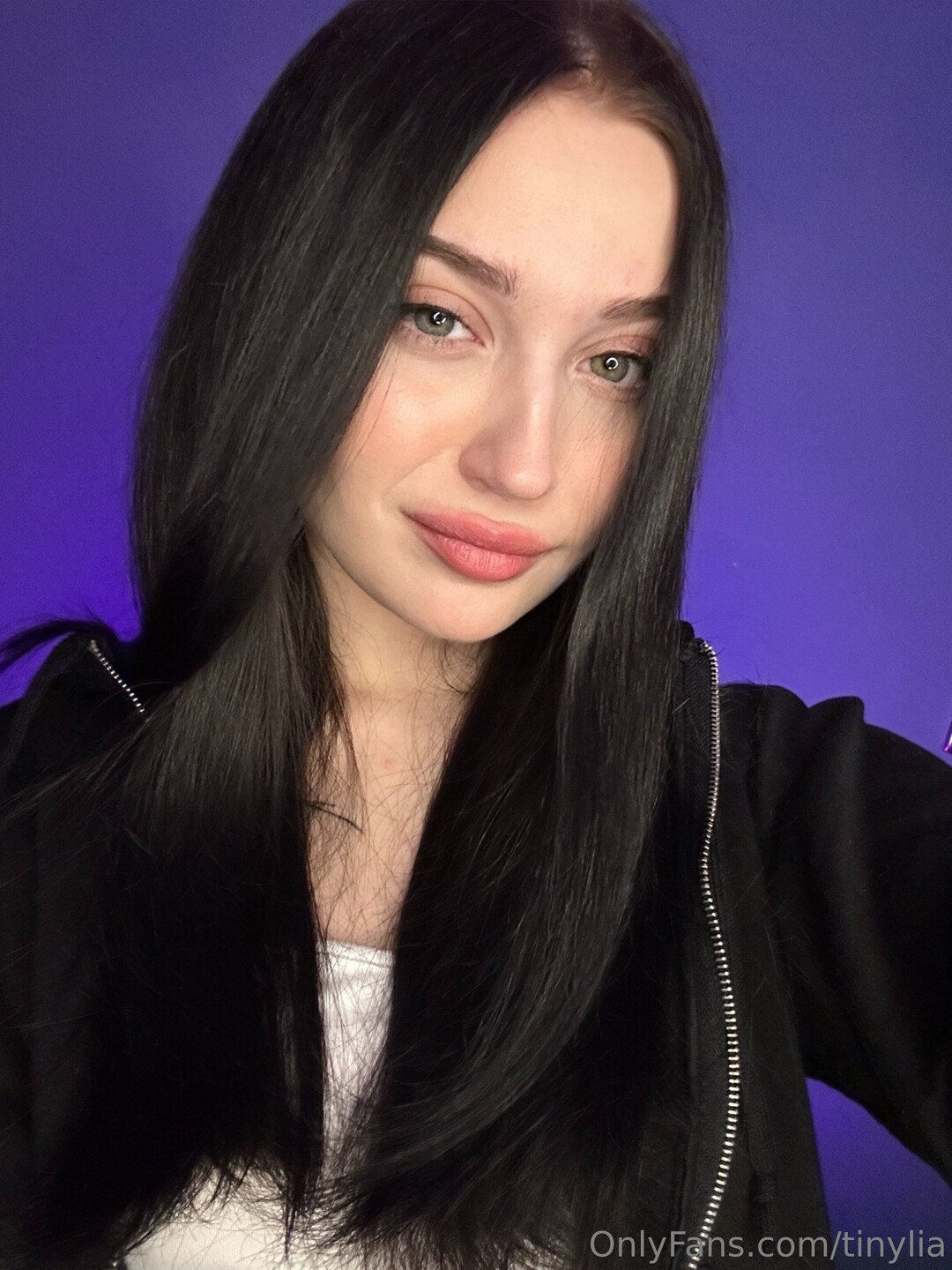 Tinylia model perfect images