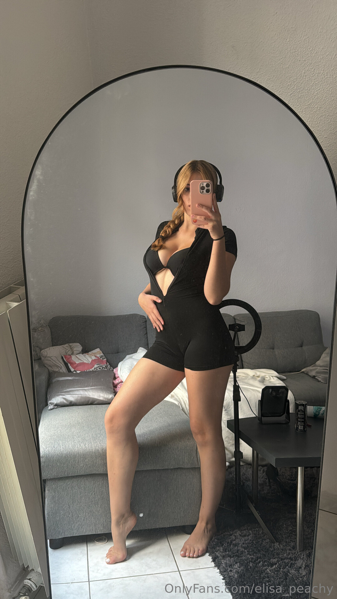 Elisa Peachy pornstar art pic