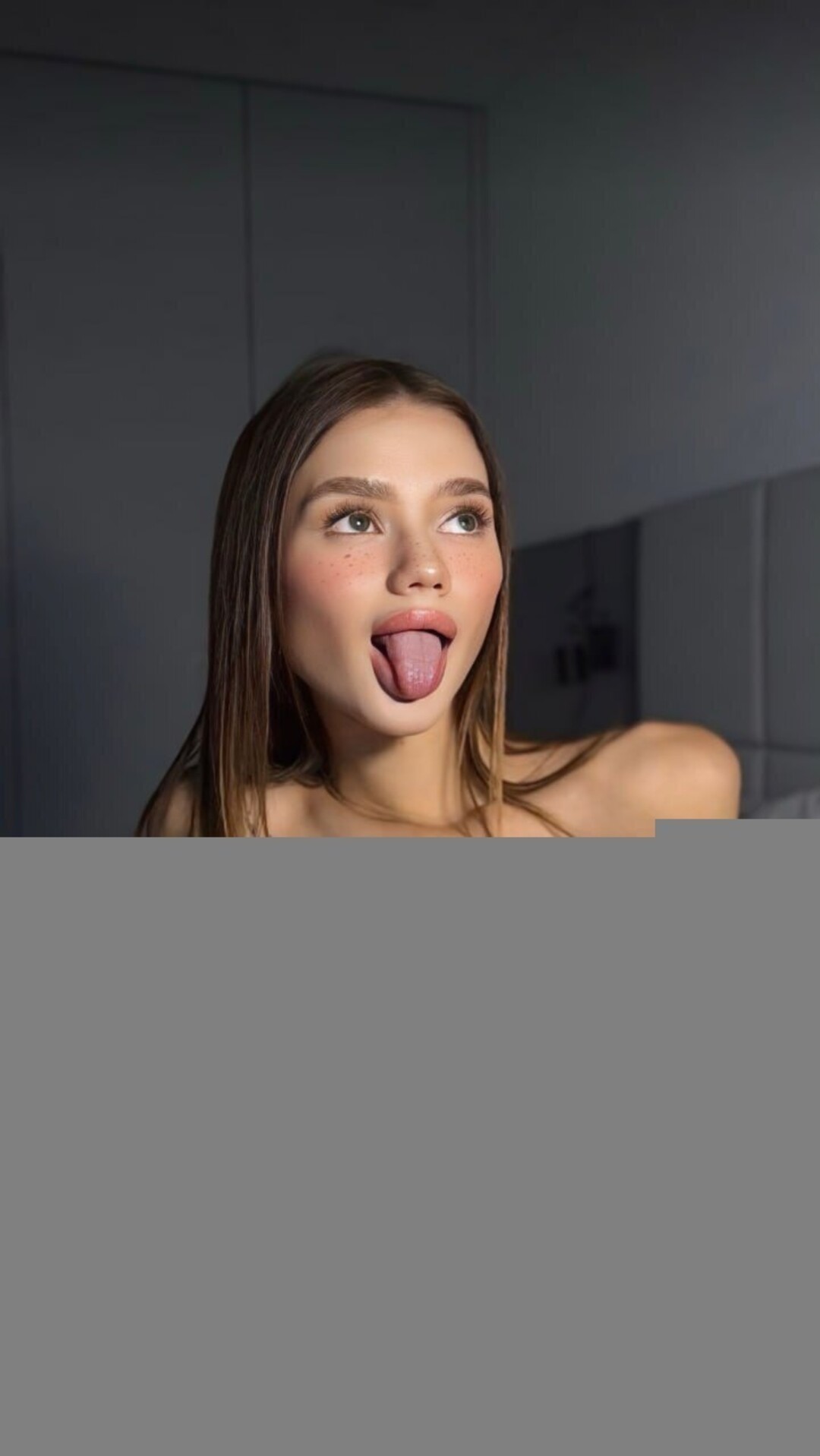 Cutie Lily perfect pornstar pics