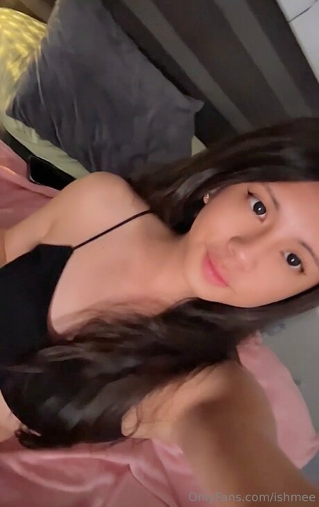 tiny onlyfans hot naked images