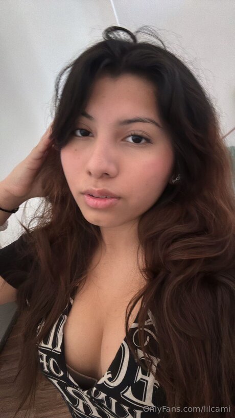 Lilcami star hot photo