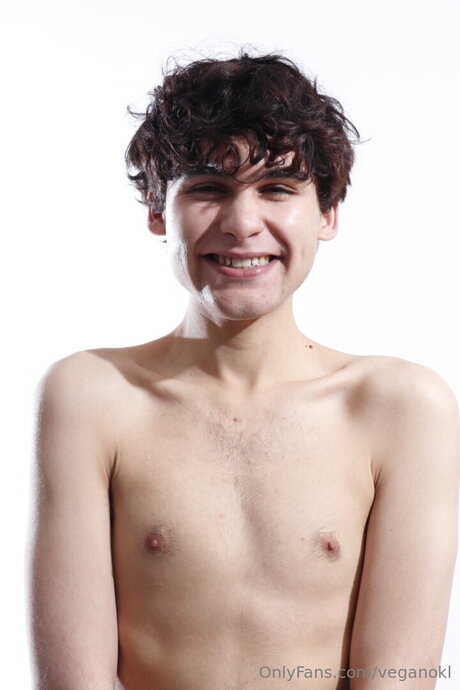 fat shemale onlyfans sexy naked image