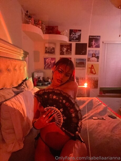 Isabellaarianna best actress images