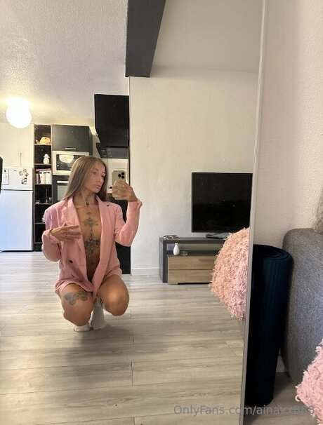 Ainaxx888 model sexy pic