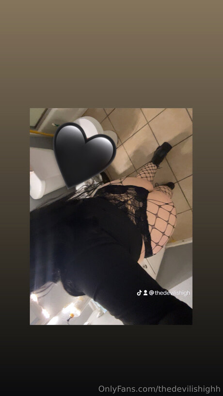 Thedevilishighh perfect pornstar photo