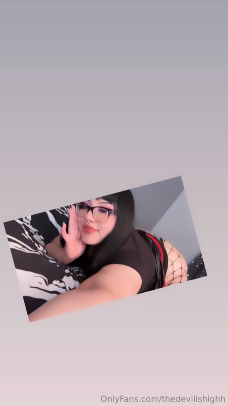 Thedevilishighh pornstar nice pictures