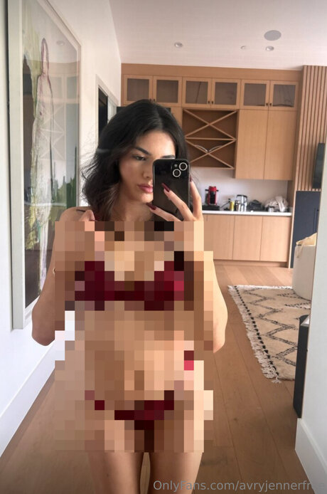 Avryjennerfree pretty pornstar galleries