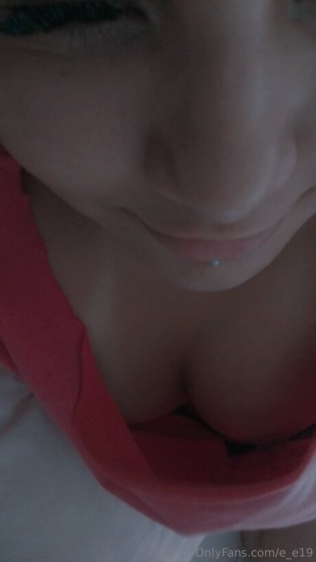 E E19 top actress pics