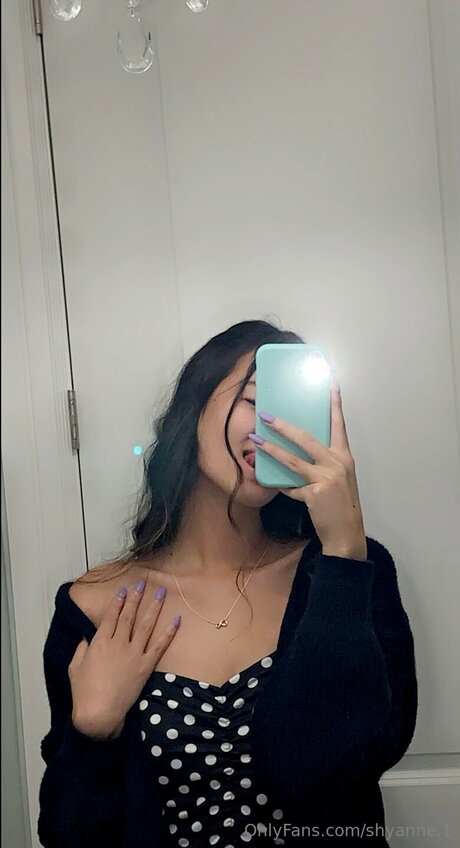 Shyanne 1 star hd img