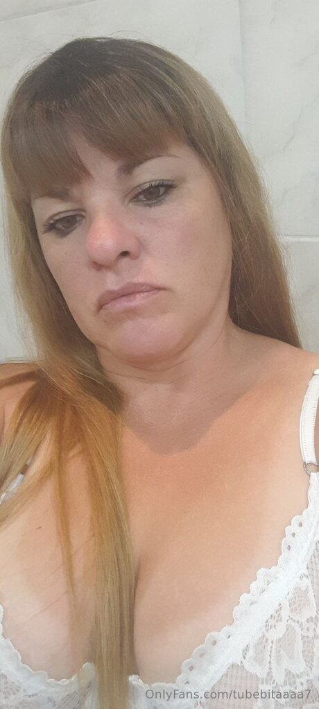 Tubebitaaaa7 nice model pictures