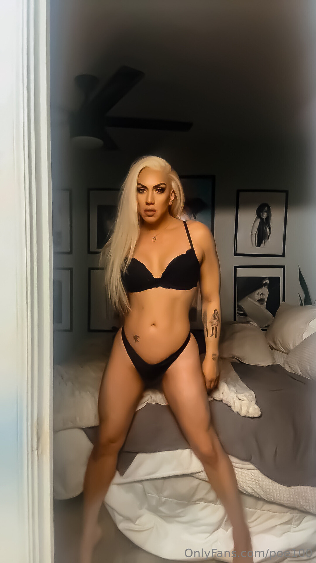 Poe100 pornstar adult pic
