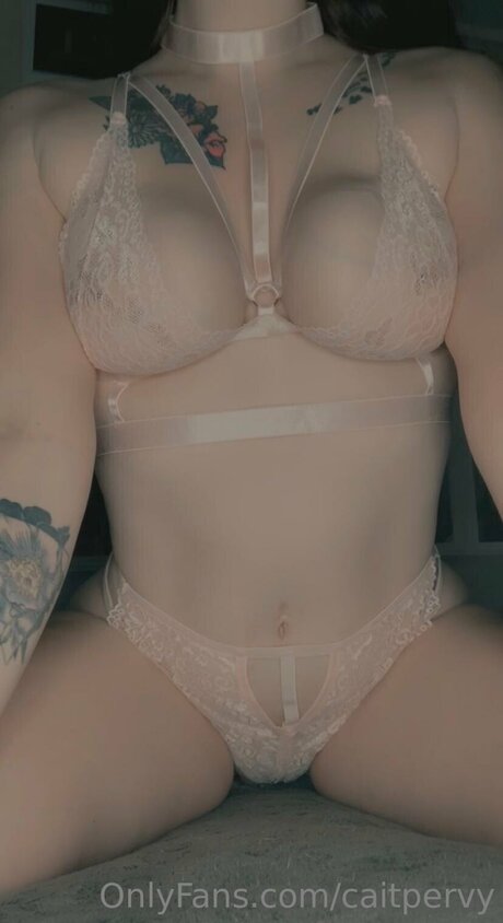 Caitpervy pornstar erotic photo