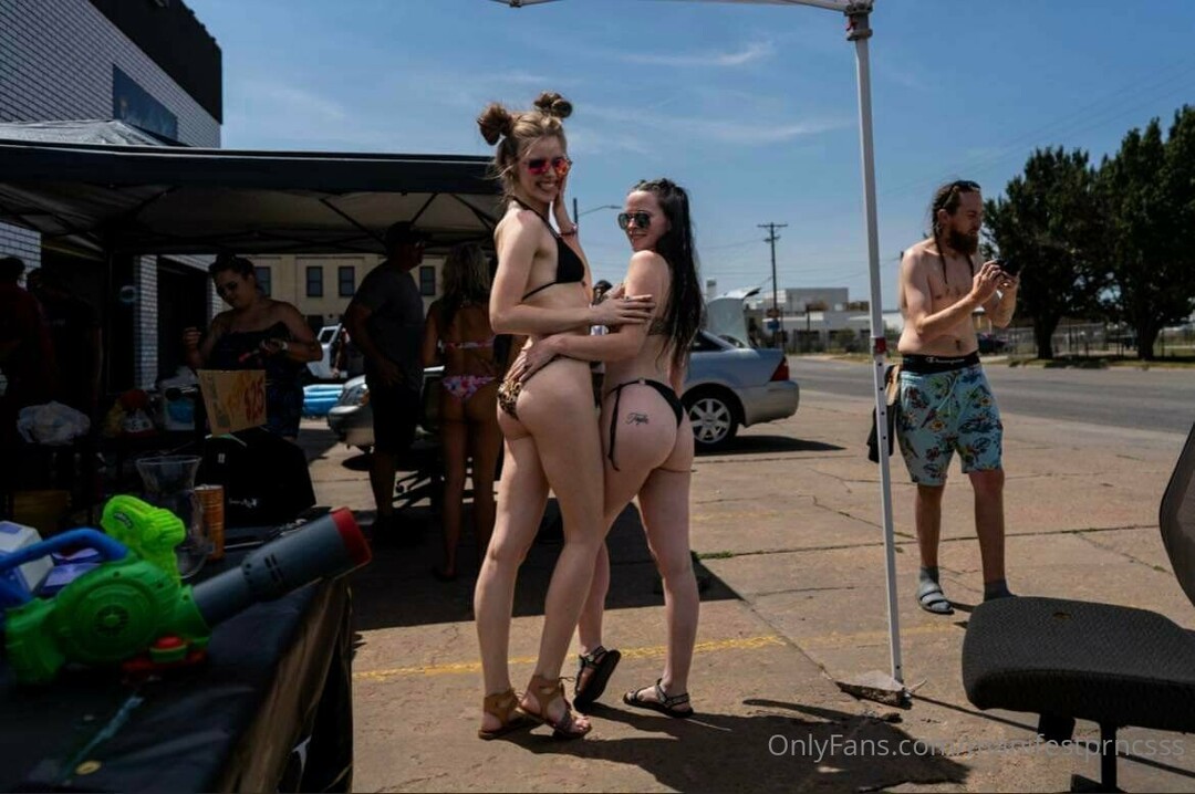 Manifestprncsss naked actress gallery