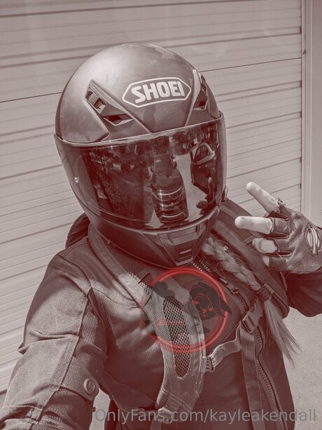 Kayleakendall star high quality images