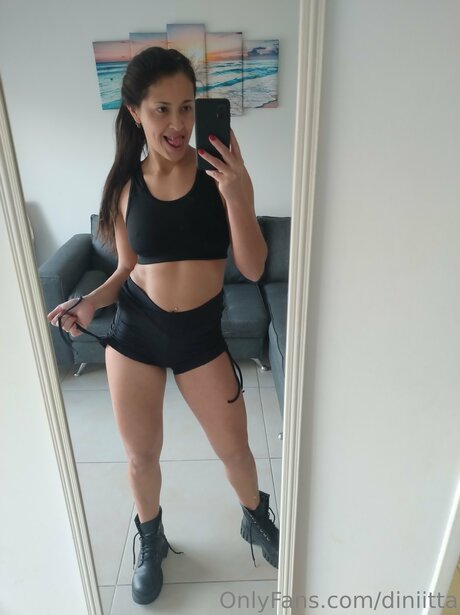 Olismithh xxx star img