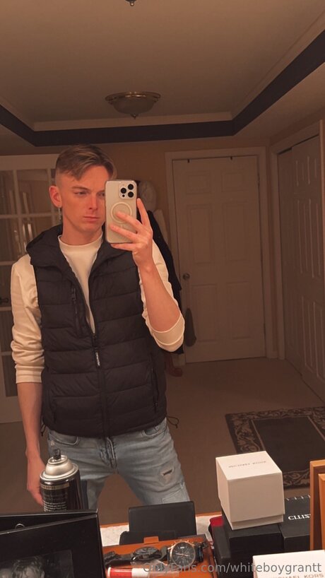 Whiteboygrantt pornstar high quality pic