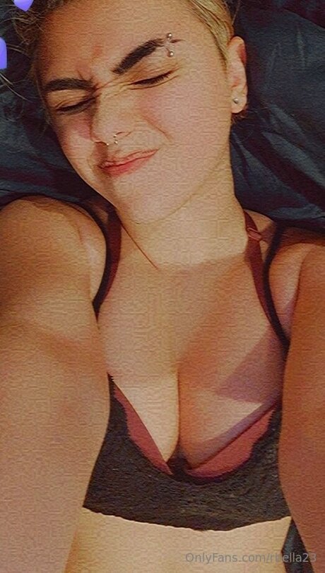 girlfriend experience onlyfans beautiful img