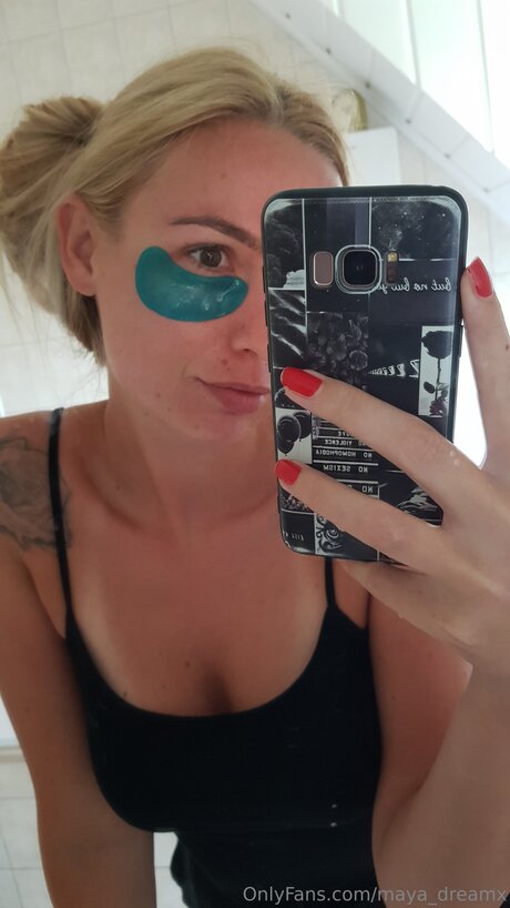 Maya Dreamx pornstar high quality gallery