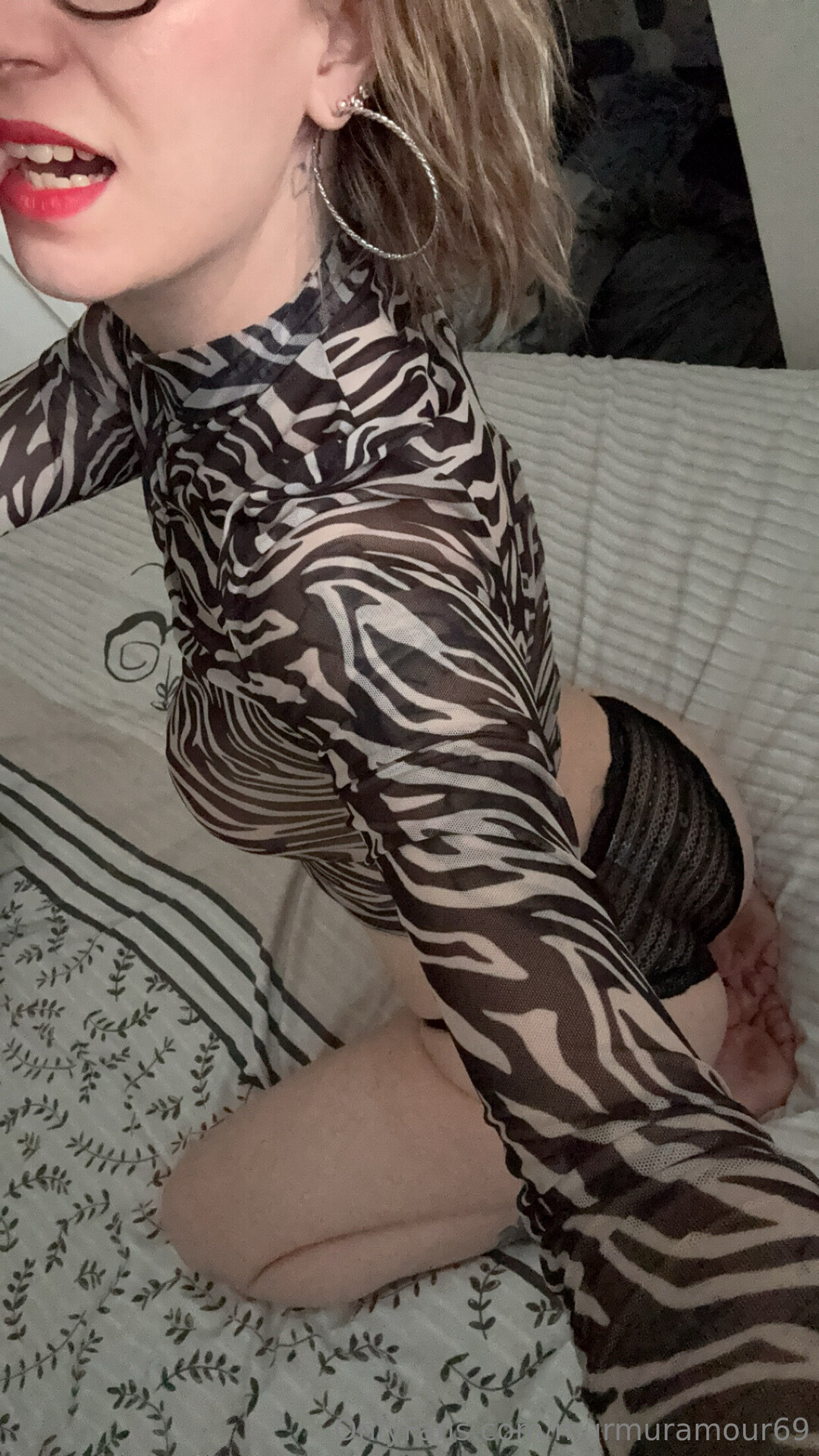 Murmuramour69 star erotic images