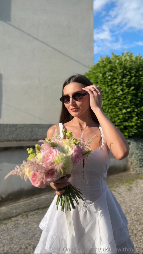 Justbewithmary model high quality img