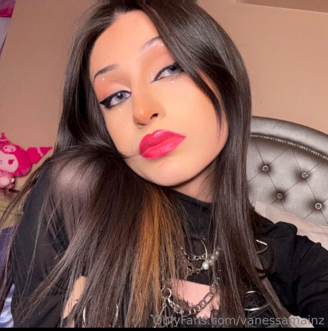 Vanessamainz pornstar sex pics