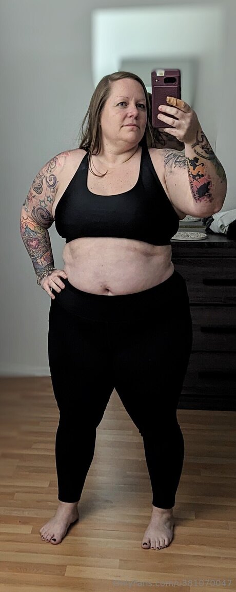 U381070047 high quality model picture