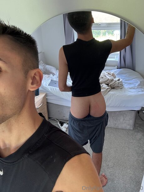 Joshbas0 model adult picture