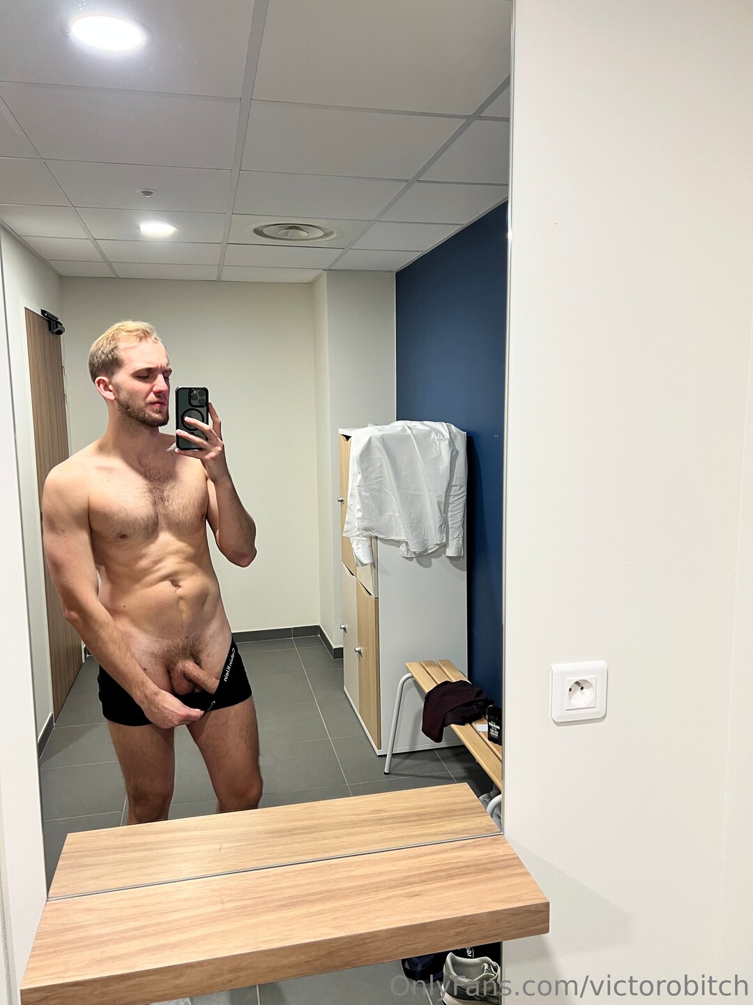 Victorobitch star nudes pics