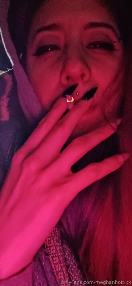 Meghanhotxxx free actress photo