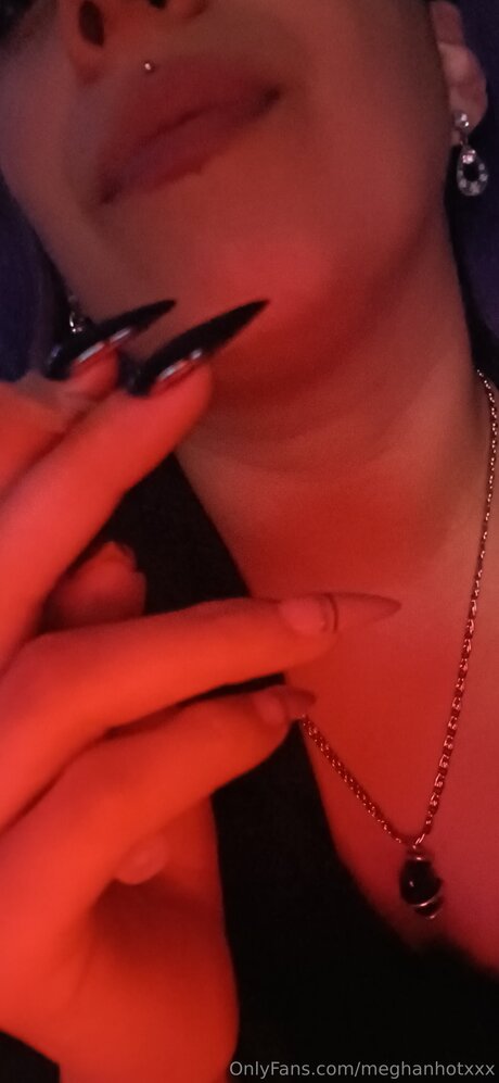 Meghanhotxxx beautiful model galleries