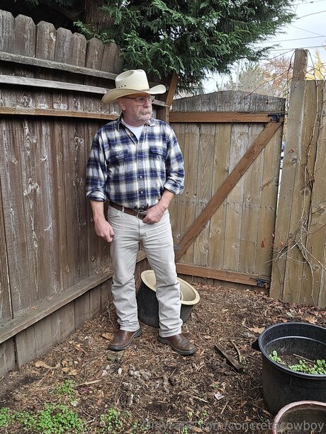 Concretecowboy naked star gallery