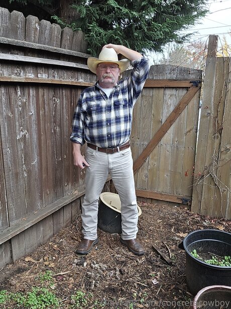 Concretecowboy porn actress img