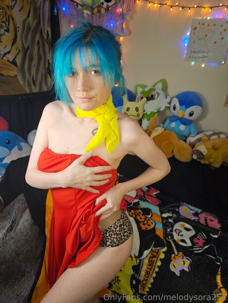 blonde midget onlyfans hot naked picture