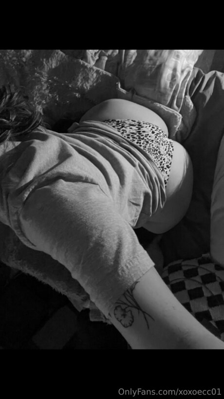 Xoxoecc01 exclusive actress photo