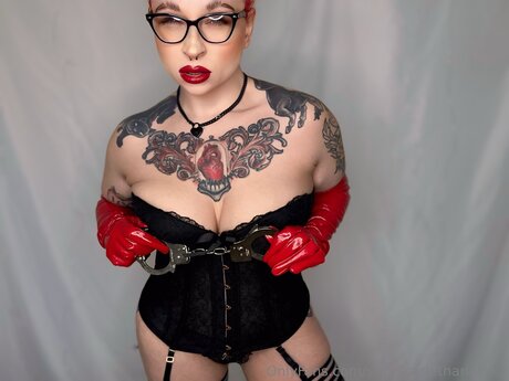 Yourscarletharlotxxx hd model photos