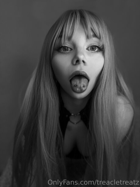 Treacletreatz hd pornstar photo