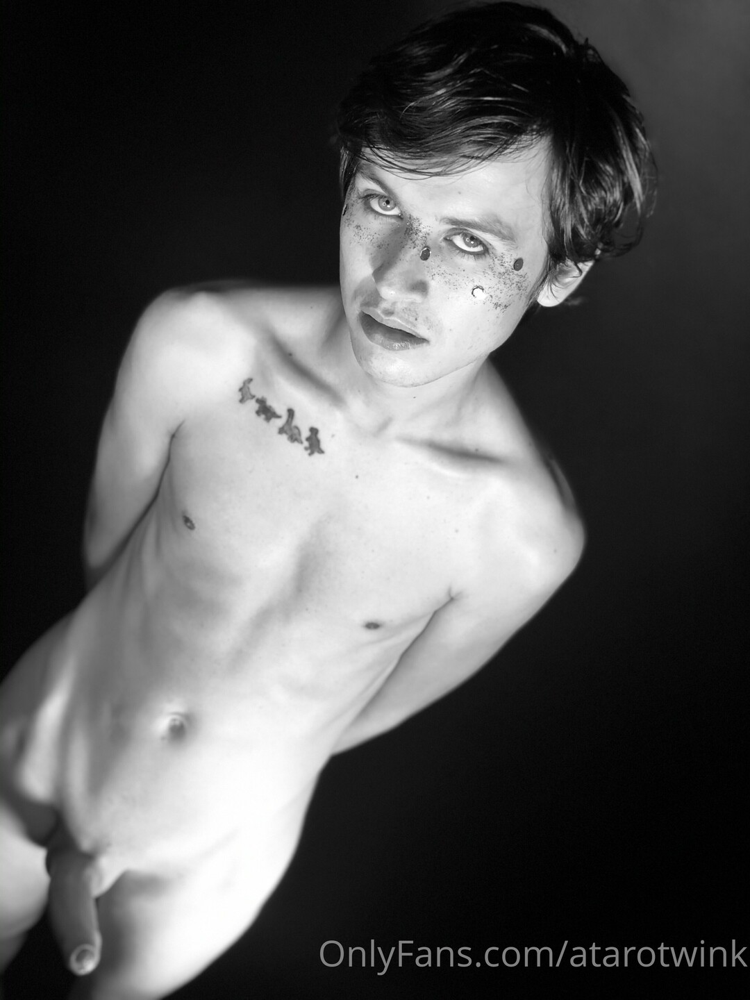 Santiboy beautiful model photo