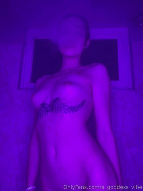 A Goddess Vibe pornstar exclusive image