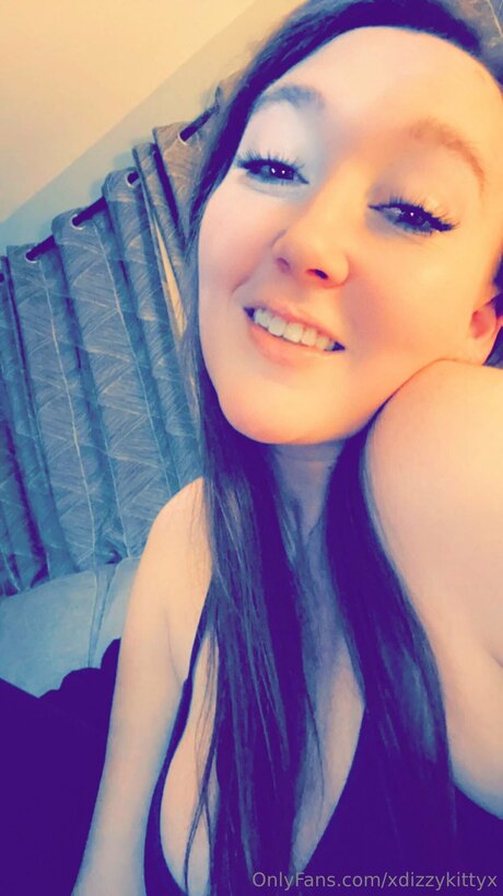 Xdizzykittyx hot star pic