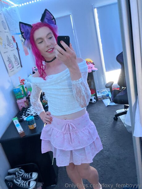 Foxy Femboyyy star xxx archive